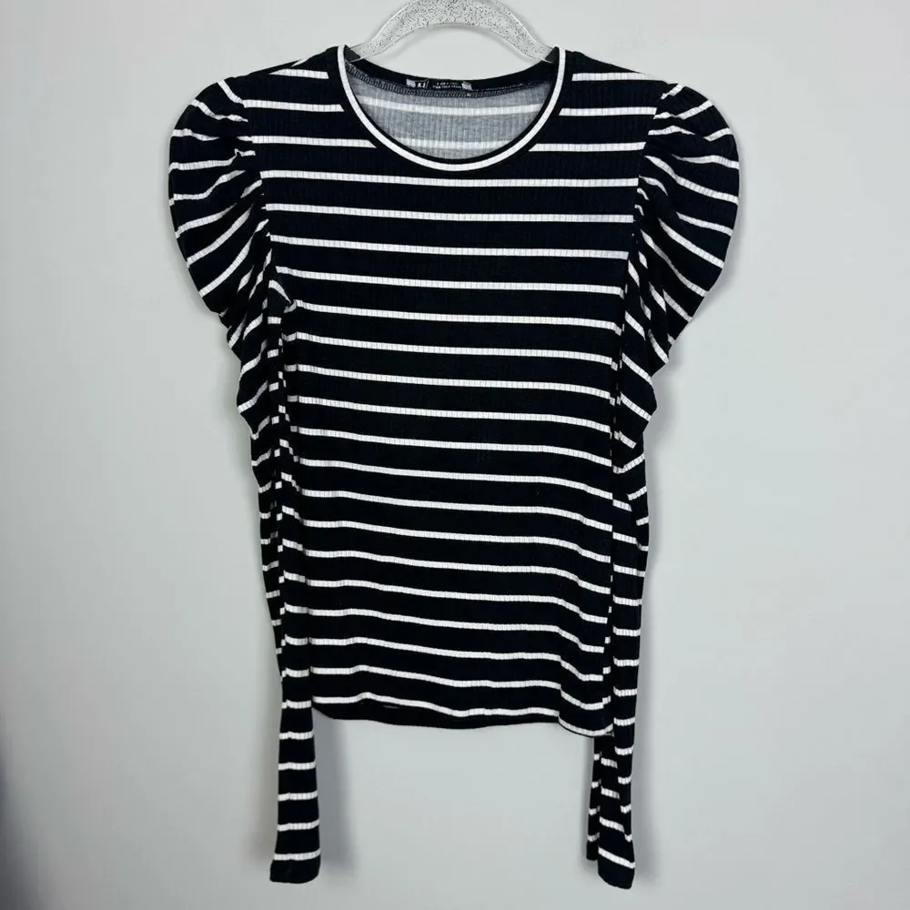 ZARA | Black & White Striped Puff Shoulder Top Women’s Size Small